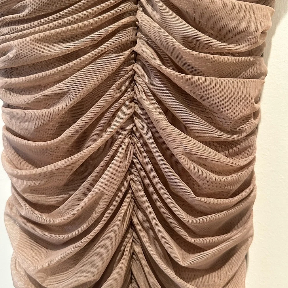 Babaton/Aritzia Luxor Ruched Dress. Clay Mask Size 0 NWT - Picture 6 of 7